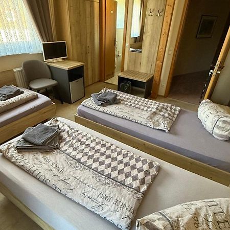 Hotel Pension Pamina Berlin Extérieur photo